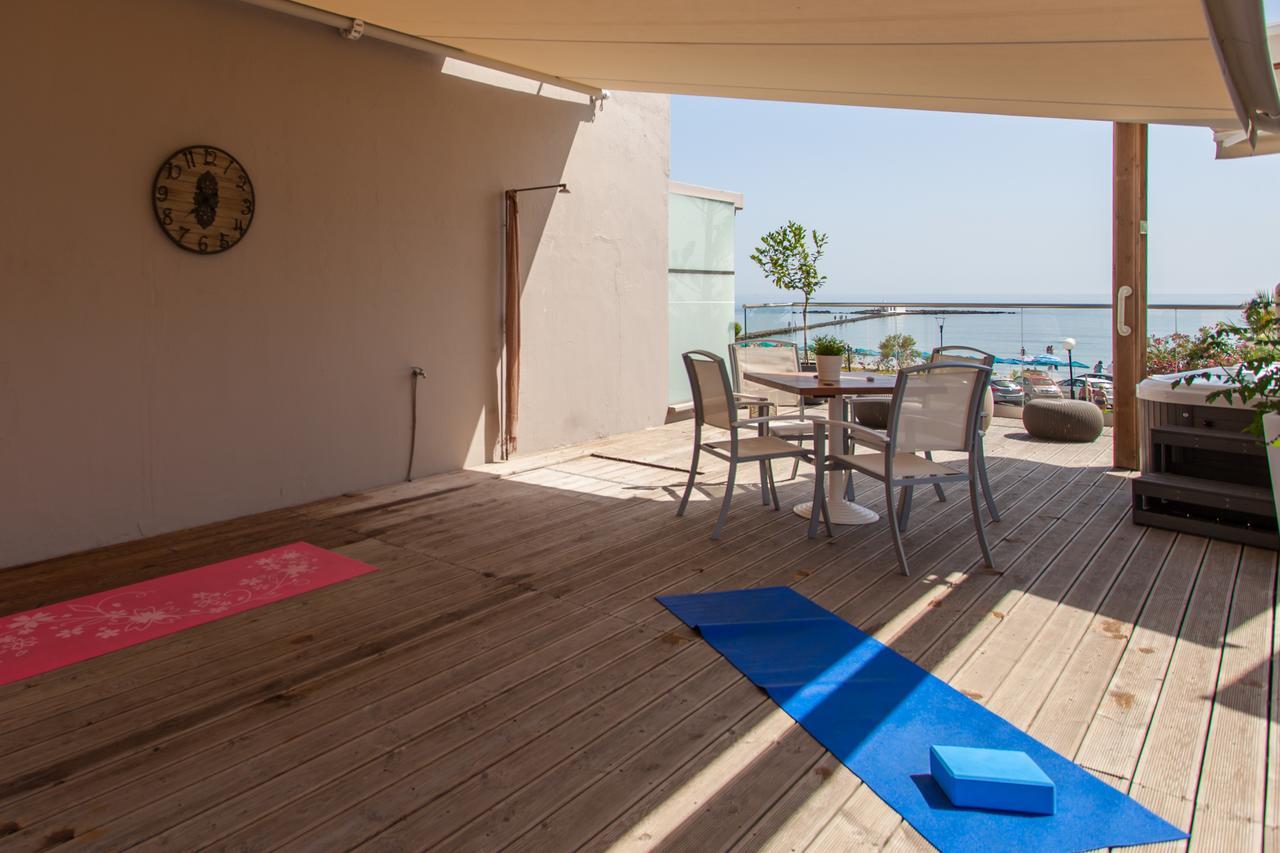 Georgioupolis Beach Hotel ハニア エクステリア 写真